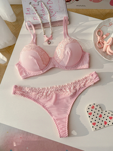 Conjunto de sujetador <span class=keywords><strong>push</strong></span>-up con aros y tanga para mujer, con ribete de encaje floral, tejido acanalado de elastano/poliéster y logo en la cintura. - Product Image 2