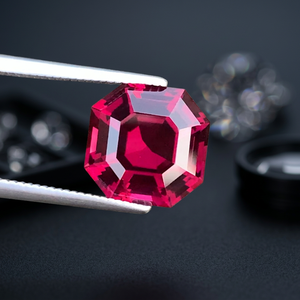 Granat Umbalite naturel rose-rouge de qualité supérieure, taille Asscher, 4,65 CT, 9,3x9,3x6,2 mm, provenant de Tanzanie - Product Image 3