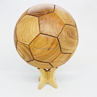 En bois Luban Tenon et mortaise Football en bois massif créatif à la main épissage bambou bois teck ornement ventilateur cadeau