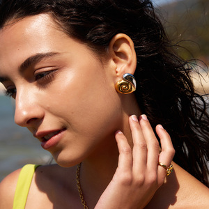 Heart-Shaped Jewelry <b>Set</b> Gold <b>Silver</b> Tone Pendant Necklace <b>Stud</b> <b>Earrings</b> Women's Everyday Wear Fine Jewelry - Product Image 3