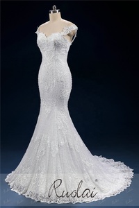 Ruolai PWD-H1081 Cristal De Luxe Et Perles Applique De Mariée Sirène Hors Épaule Robes De Mariée - Product Image 2