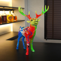 Sculpture de cerf artisanale de luxe en résine, décoration de sol, ornement fluorescent coloré personnalisé, décoration intérieure, fourniture d'usine