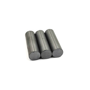 Imán De Bloque De Ferrita Rectangular 10 Mm X 10 Mm X 8 Mm Y35 Fuerza 450 G