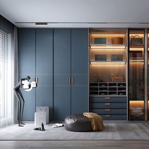 Armoire minimaliste en bois laqué mat foncé, armoire de chambre à coucher moderne et élégante avec portes coulissantes - Product Image 6