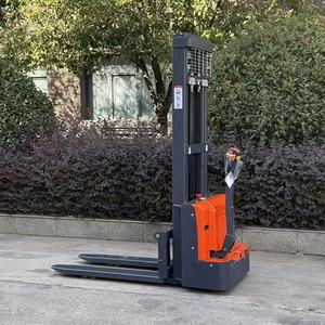 इलेक्ट्रिक स्टेकर के साथ भारी शुल्क पैलेट लोडर, 3 मीटर उठाने की ऊंचाई 1.5 टी क्षमता, गोदाम कार्गो के लिए आदर्श - Product Image 1