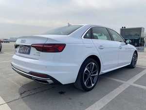 <span class=keywords><strong>Audi</strong></span> A4L <span class=keywords><strong>40</strong></span> <span class=keywords><strong>TFSI</strong></span> 2.0T berline intermédiaire d'occasion 2020, Turbo 7DCT FWD automatique 5 places, édition Fashion Elegance avec toit ouvrant - Product Image 5