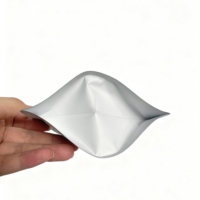 Pochettes souples personnalisables imprimées avec bec verseur pour lait, jus, aliments pour animaux, salades, nouilles et liquides – Emballage recyclable