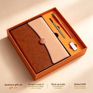Set de Regalo Corporativo de Lujo en Oferta: Libreta, Memoria USB y Bolígrafo con Logotipo Personalizado en Relieve, Diseño Minimalista - Product Image 3