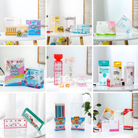 Boîte cadeau transparente en PVC et PET recyclable en gros avec gaufrage pour emballage de Noël, rangement et présentation personnalisés
