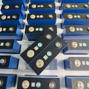A Sınıfı Cornex 3.2V 100Ah Hücreler AB Deposu Çivili Prizmatik Hücreler - Product Image 6