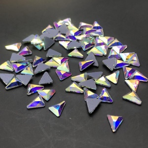 Cristaux de <span class=keywords><strong>strass</strong></span> en forme de Triangle Oblique, 4 pièces, fixation à chaud, dessins d'art à ongles, gros <span class=keywords><strong>strass</strong></span> en cristal - Product Image 4