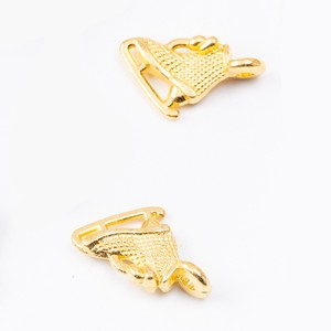 Pendentif en alliage texturé en forme de botte de patinage à lacets et lame, finition argent antique, pour cadeaux d'équipe de patineurs artistiques - Product Image 4