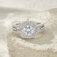 Prix d'usine Bagues en argent sterling 925 avec moissanite ronde taille brillant 1 carat pour femme, vente en gros