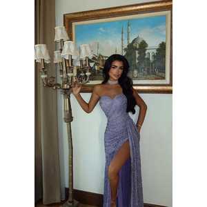 Vestido de Fiesta Largo Morado con Lentejuelas, sin Tirantes, Corte A, Cuello Alto, Talla XS, para Mujer, con Cintura Imperio y Flores Decorativas - Product Image 4