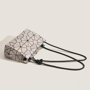 Custom Logo Draagbare Pu Handtas Lady Luxe Vintage Stijl <span class=keywords><strong>Geomotry</strong></span> Fold Winkelen Draagtas Voor Vrouwen