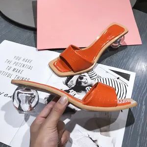 Zapatos de tacón alto con diseño de piedra de cocodrilo para mujer, sandalias con punta cuadrada y tacón de bola de cristal transparente, Color azul y naranja