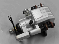 Pompe d'étrier de frein principale de vente directe d'usine pour les accessoires de pièces de rechange de moto de véhicules tout-terrain de haute performance