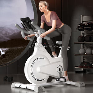 Máquina de ejercicio profesional magnética comercial <span class=keywords><strong>bicicleta</strong></span> interior bicicletas de <span class=keywords><strong>spinning</strong></span> gimnasio Spin Cardio <span class=keywords><strong>bicicleta</strong></span> precio barato - Product Image 2