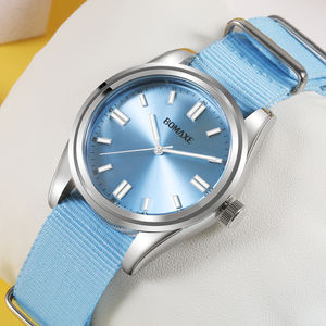 Système de bracelet de montre en nylon noir personnalisé montres à quartz étanches 5 ATM pour hommes boîtier en acier inoxydable verre 20mm à énergie solaire - Product Image 3