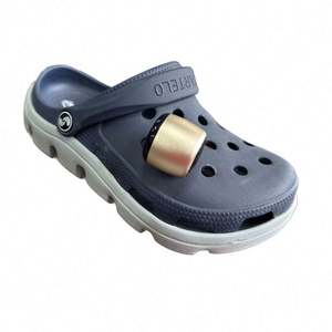 2025 Mini haut-parleur Bluetooth de haute qualité petit design en métal avec Corc Back décorations de chaussures de vente chaude - Product Image 3