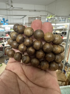 Agarwood [14mm 16g+] Natural Qinan Round <strong>Bracelet</strong> Men Women Old Material Original <strong>Wood</strong> Buddha <strong>Beads</strong> - Product Image 6