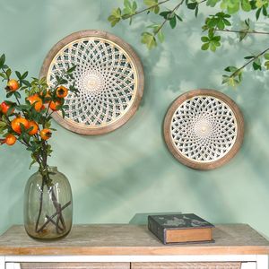 Décoration murale rustique en bois blanc vieilli, sculptée à la main, style ferme, pour salon, design éco-responsable, lot de 2 - Product Image 3