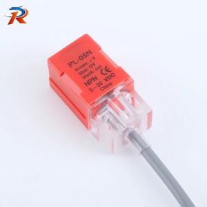 Interruptor de Proximidad Cuadrado <span class=keywords><strong>PL</strong></span>-05N P2 de Tres Cables NPN Normalmente Abierto PNP DC 5V-24V Sensor de Inducción Metálico - Product Image 1