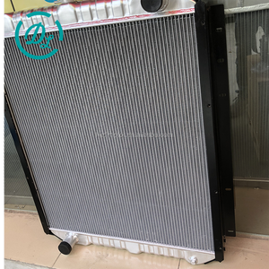 ถังน้ำหม้อน้ำอะลูมิเนียมสำหรับรถขุด EexcavaStart SK200-6E รุ่น YN05P00035S001 ทนทาน แกนอะลูมิเนียมประสิทธิภาพสูง - Product Image 2