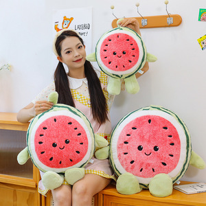 Peluche Pastèque Douce avec Visage Souriant, Jouet en Peluche Fruité Adorable, Compagnon Câlin Idéal pour Enfants, Rembourrage en Coton PP - Product Image 3