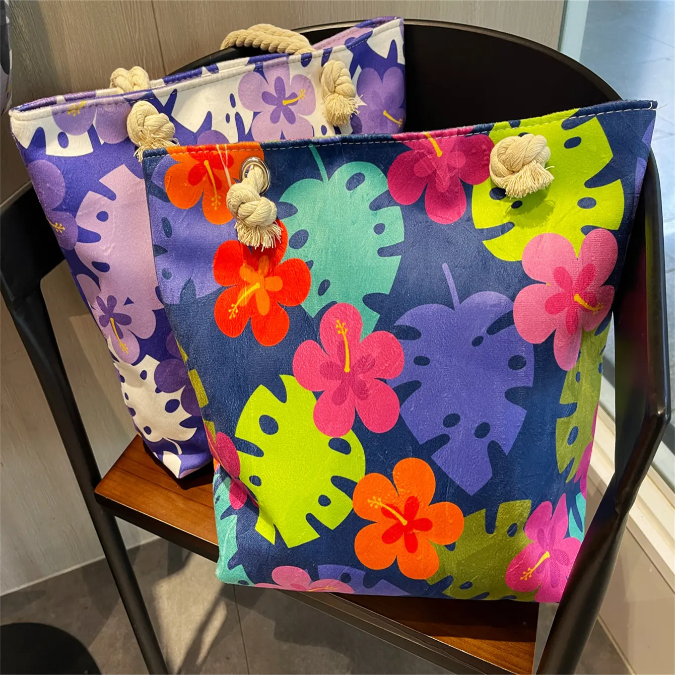 Vente en gros de sac fourre-tout de plage en toile personnalisé imprimé floral tropical floral florida miami hawaii