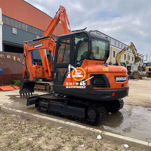 Excavadora de cadenas mini Doosan DX60 usada de 6 toneladas, año 2022, con motor, caja de cambios y bomba, componentes originales de Corea. - Product Image 2