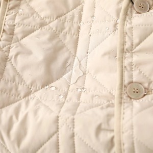 <span class=keywords><strong>Gilet</strong></span> de <span class=keywords><strong>chasse</strong></span> court en nylon léger <span class=keywords><strong>matelassé</strong></span> en losanges, réversible, sans manches, avec doublure boutonnée, pour l'automne - Product Image 5