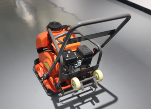 Compacteur à plaque vibrante à essence Orange C50T avec moteur Lifan, poussoir manuel pour le compactage de la terre et de l'asphalte - Product Image 5