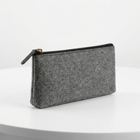 Étui à crayons en feutre avec fermeture éclair et tirette en cuir, pochette portable pour fournitures scolaires, sac de rangement pour stylos et petits gadgets de bureau