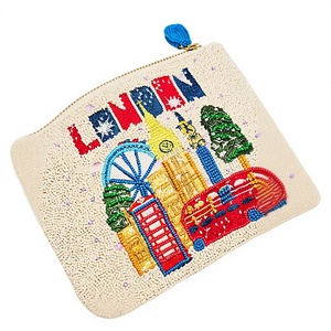 Porte-monnaie artisanal blanc perlé sur le thème de Londres, Big Ben, London Eye, pochette zippée, mini portefeuille - Product Image 1
