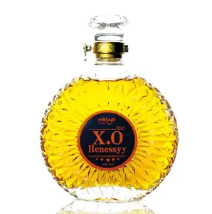 Botella de vidrio con forma de blate para whisky, brandy o licor XO de 500ml y 750ml