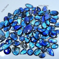 Aaa Grade Natuurlijke Labradoriet Volledig Flitsende Blauwe Vuurmix Vorm Gepolijste Cabochon Kleurverandering Effen Losse Sieradenring Groothandel