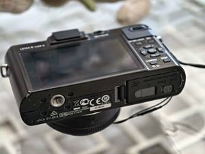 Gebrauchte Leica <span class=keywords><strong>D</strong></span>-LUX6 Spiegellose Kamera 10,1 MP 1/1,7 Zoll CMOS-Sensor SD-Karte Full HD Video Bildstabilisierung - Product Image 6