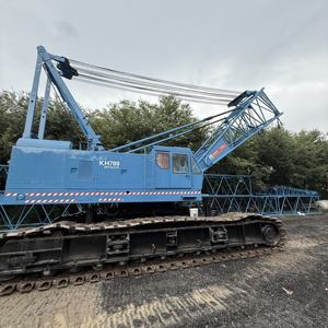 Grúa sobre orugas Hitachi KH700 de 150 toneladas, adecuada para construcción o transporte, completamente probada y lista para enviar. - Product Image 3