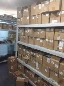 Vàng người bán CJ2M-CPU35 <span class=keywords><strong>PLC</strong></span> điều khiển New Original kho Chứng Khoán <span class=keywords><strong>PLC</strong></span> lập trình điều khiển - Product Image 4