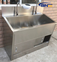 Ginee Med. Évier médical pour le lavage des mains avec capteur et robinet à commande au genou pour salle d'opération hospitalière