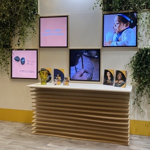 33 inch vuông Màn hình <span class=keywords><strong>LCD</strong></span> kỹ thuật số biển Android <span class=keywords><strong>1</strong></span>:<span class=keywords><strong>1</strong></span> màn hình cảm ứng treo tường nghệ thuật hiển thị vuông cho triển lãm cửa hàng kinh doanh - Product Image 3