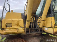 Excavatrice Komatsu PC200 d'occasion certifiée, modèle 2011, 20 tonnes, moteur 66 kW, pompe, chenilles, engin de construction