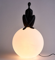 Mini Harz Home dekorative Lese lampen Hängen Sie Glaskugel modern neben Schreibtisch LED Tisch lampe