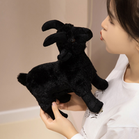 Nouvelle Peluche de Chèvre Blanche Ultra Douce et Réaliste, Jouet en Peluche de Chèvre des Montagnes Noire, Cadeau