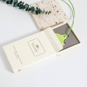 Ambientador de Aromaterapia de Plástico Sólido de Alta Calidad, Directo de Fábrica, en Forma de <span class=keywords><strong>Tarjeta</strong></span>, para Espejo Retrovisor de Coche y Armario - Product Image 5