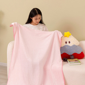 Coussin Arbre de Noël 2-en-1 en coton PP, couverture et couette pour climatisation, coussin de <span class=keywords><strong>sieste</strong></span> pour bureau et voiture, dossier de siège - Product Image 6