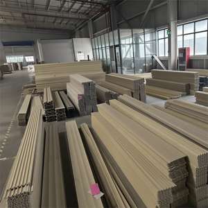 Panneaux muraux en WPC modernes, design à lattes imperméable, installation facile, panneaux muraux en WPC pour décoration intérieure - Product Image 5