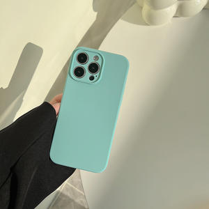 Venta al por mayor de funda de teléfono de silicona líquida para <span class=keywords><strong>iPhone</strong></span> <span class=keywords><strong>12</strong></span> 13 14 15 Pro Max funda protectora de silicona protección de cámara con microfibra - Product Image 5