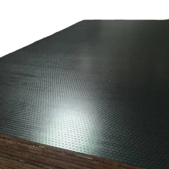 Anti-Slip 18mm Commercial plywood Film Faced Plywood with Good Quality